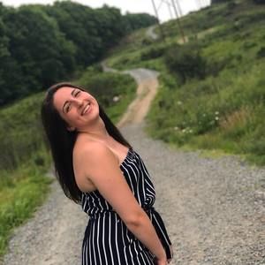 Meet your Posher, Angela